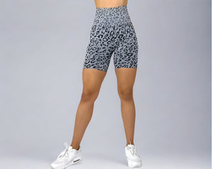 Seamless Leopard Shorts Black